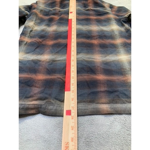 KUHL Dillinger Long Sleeve Plaid Flannel Shirt Red and Gray Mens Size "M" - Picture 7 of 8